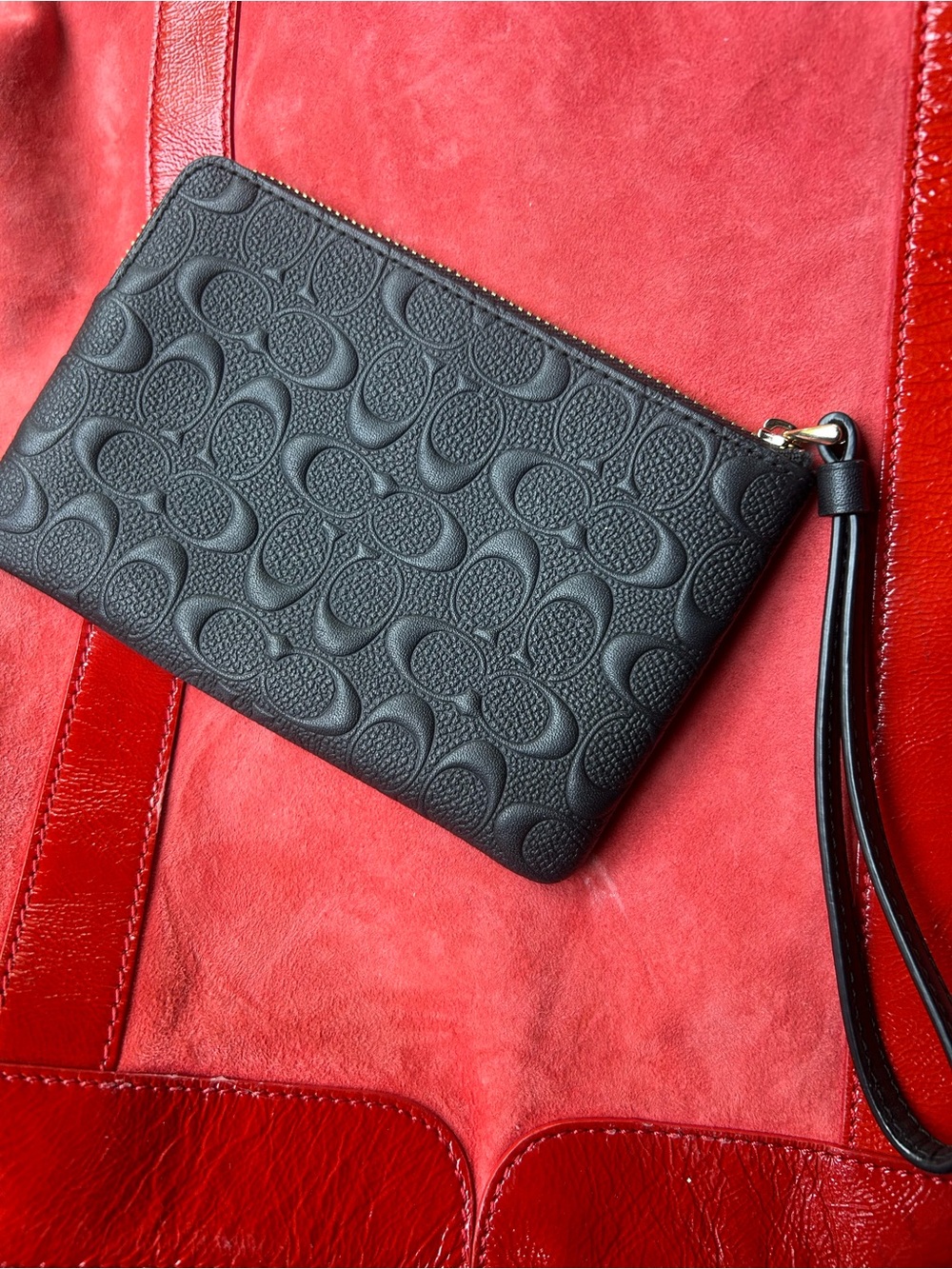 NWOT Coach leather puffy wristlet - Picture 5 of 6